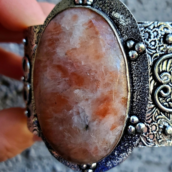 New Sunstone 925 Silver Cuff Bracelet. - Picture 14 of 15